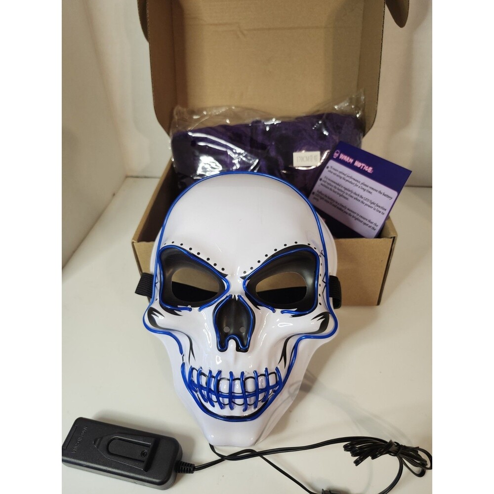 New Unisex Halloween Cosplay LED Mask With XL Purple Cape